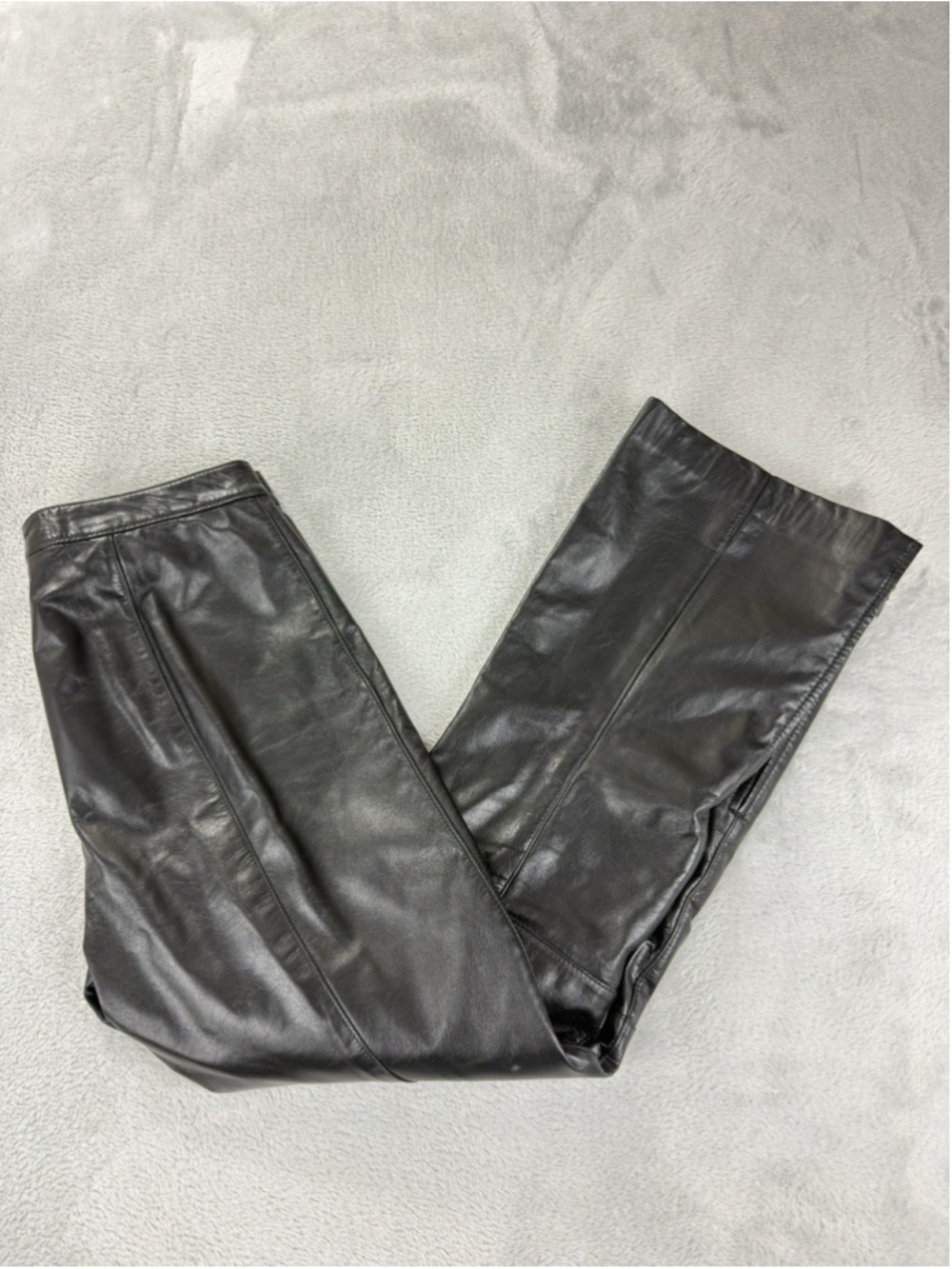 Danier Women's Size 6 US/10 UK/38 FR 100% Leather Black Pants 29 W X 27 L